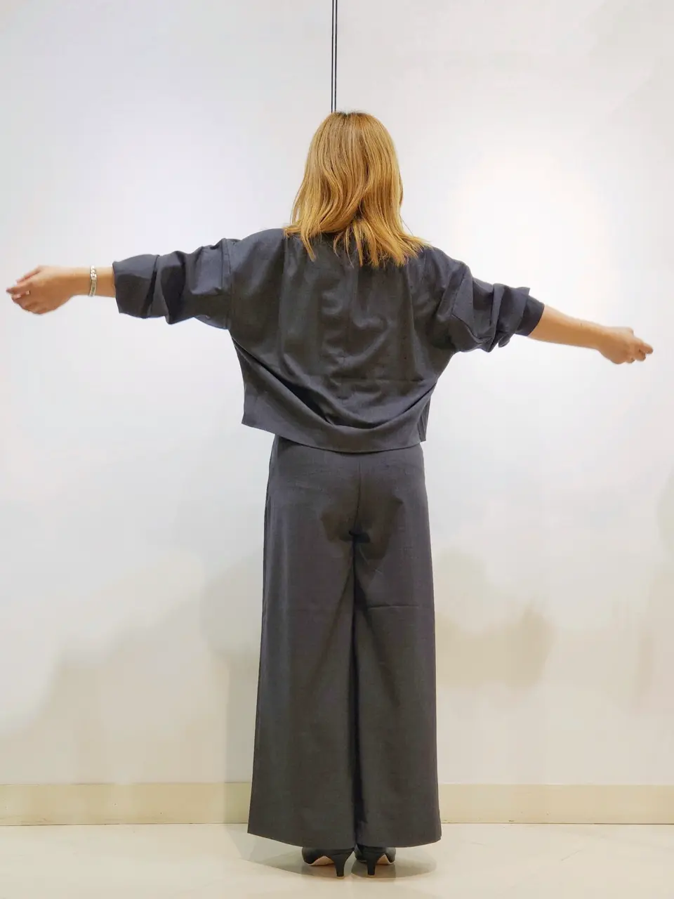 ONWARD CROSSET SELECT 中野 コーディネート画像