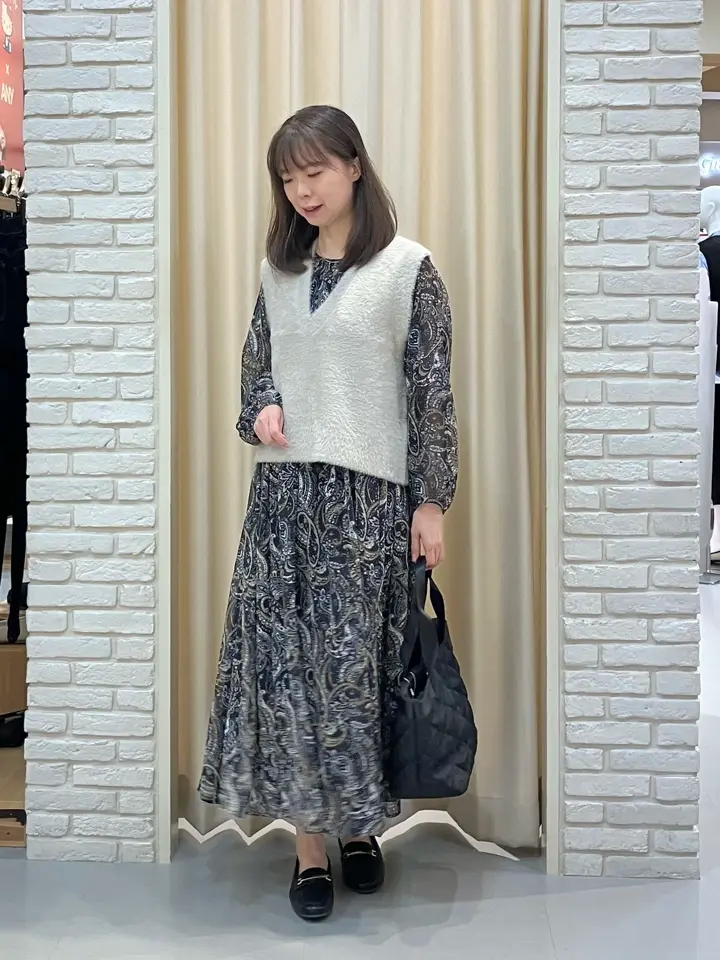 ONWARD CROSSET SELECT 檀 コーディネート画像