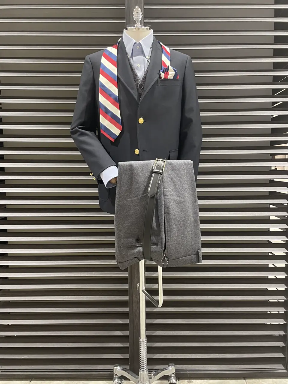 ONWARD CROSSET SELECT 鎌田悠希 コーディネート画像