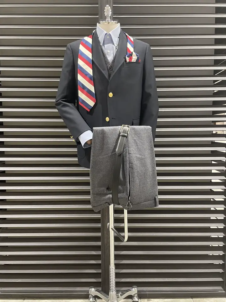 ONWARD CROSSET SELECT 鎌田悠希 コーディネート画像