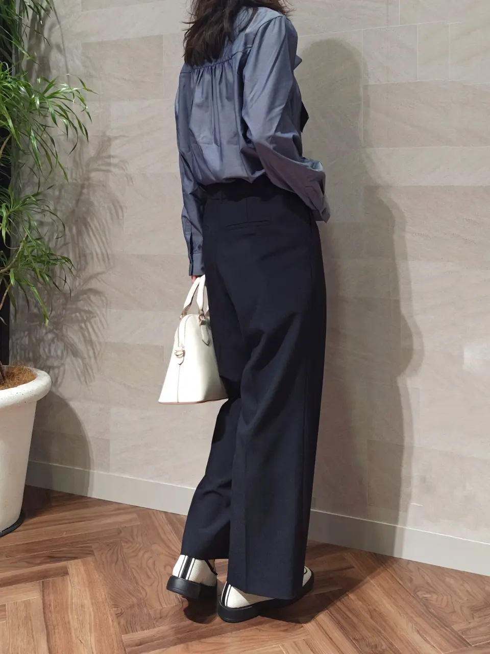 ONWARD CROSSET SELECT 浅岡 コーディネート画像