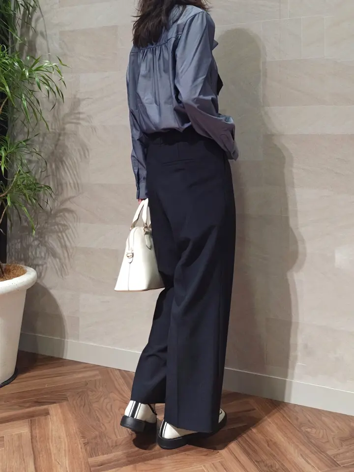 ONWARD CROSSET SELECT 浅岡 コーディネート画像