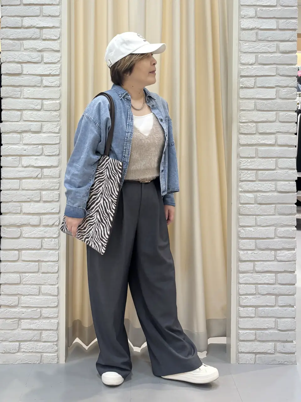 ONWARD CROSSET SELECT 吉田 コーディネート画像