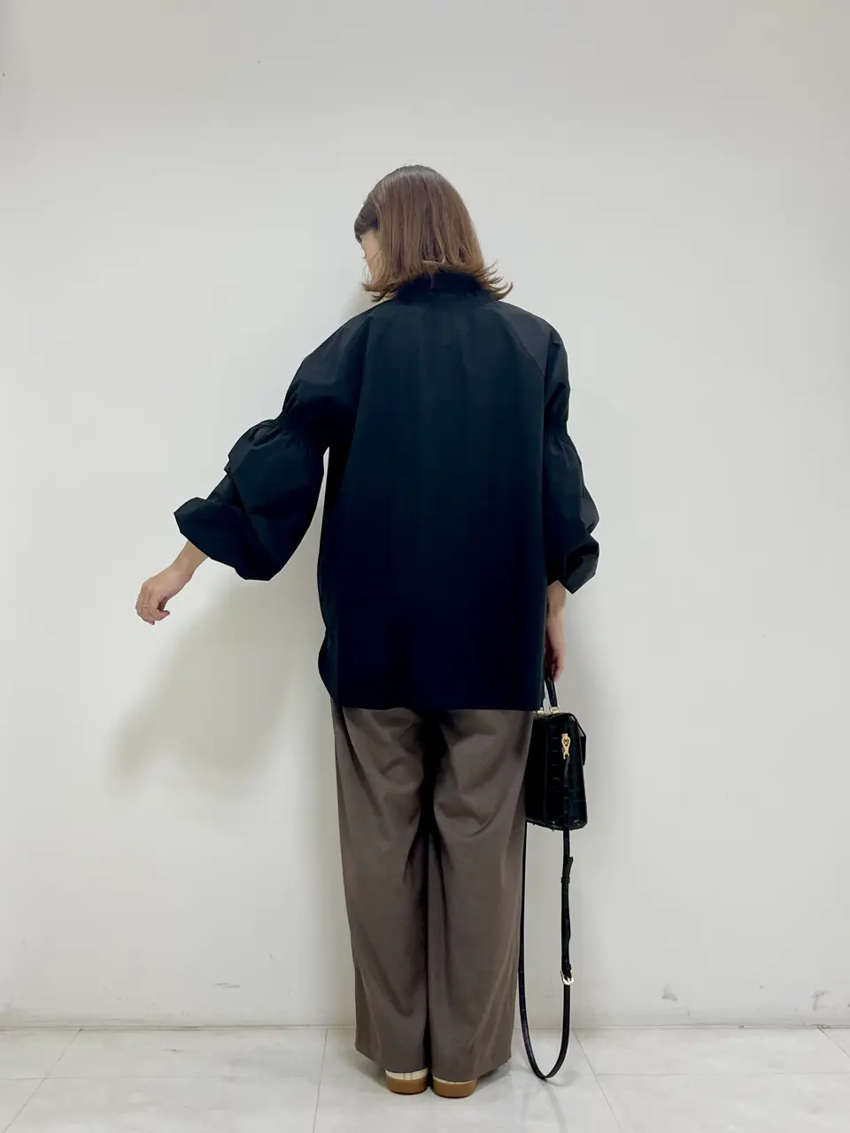 ONWARD CROSSET SELECT 岡田 コーディネート画像