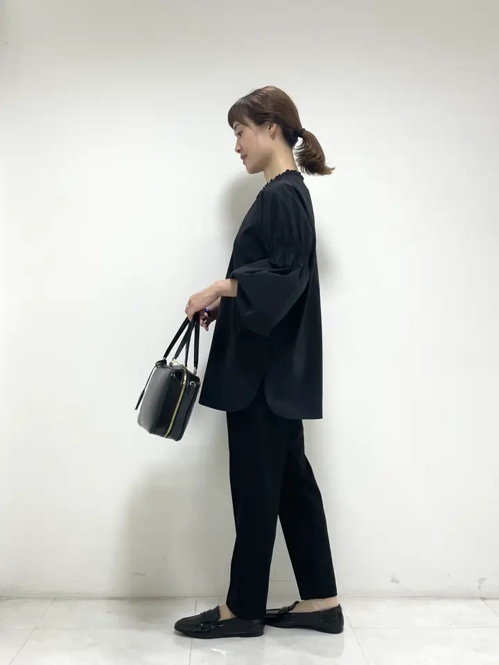 ONWARD CROSSET SELECT 岡田 コーディネート画像