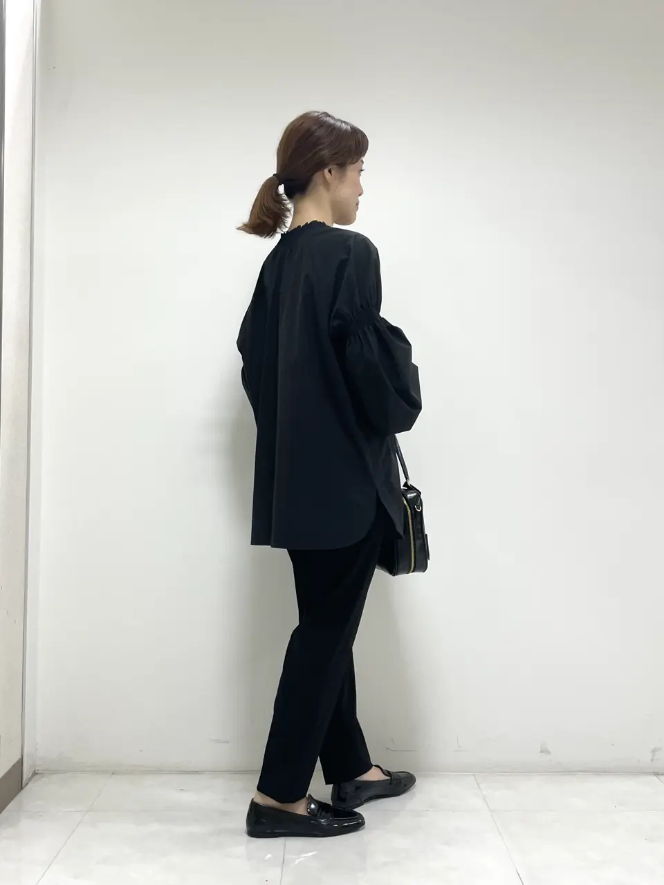 ONWARD CROSSET SELECT 岡田 コーディネート画像