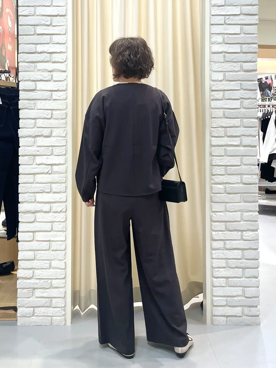 ONWARD CROSSET SELECT TSUKI コーディネート画像