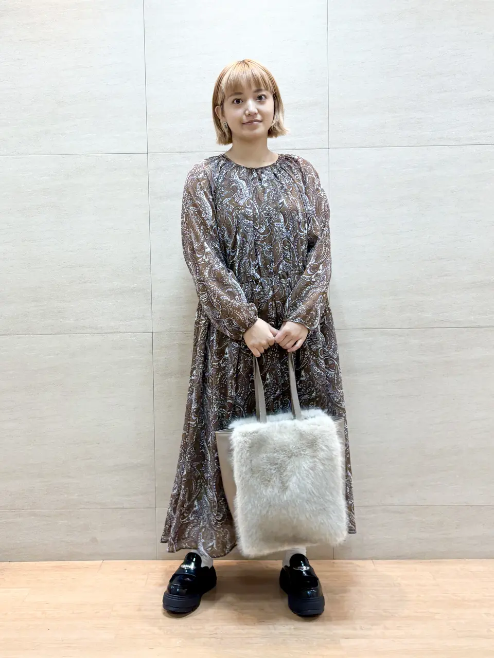 ONWARD CROSSET SELECT 佐藤 コーディネート画像