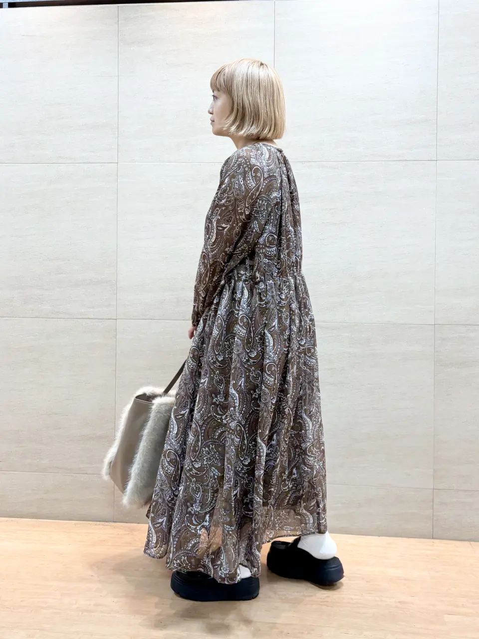 ONWARD CROSSET SELECT 佐藤 コーディネート画像