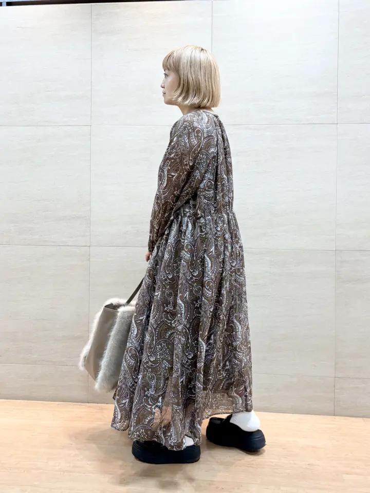 ONWARD CROSSET SELECT 佐藤 コーディネート画像