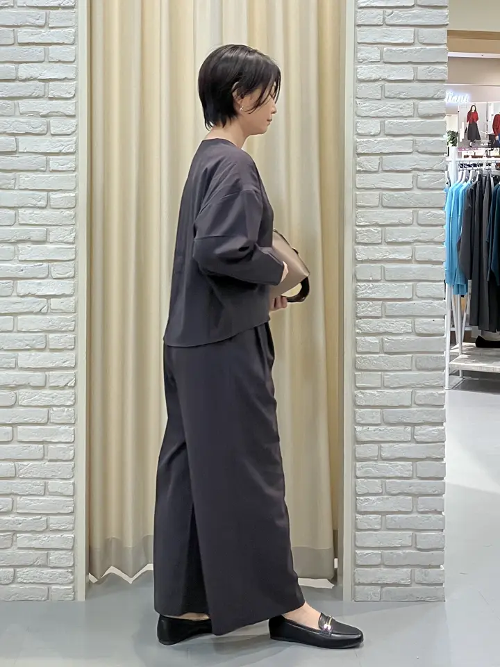 ONWARD CROSSET SELECT Tomi コーディネート画像