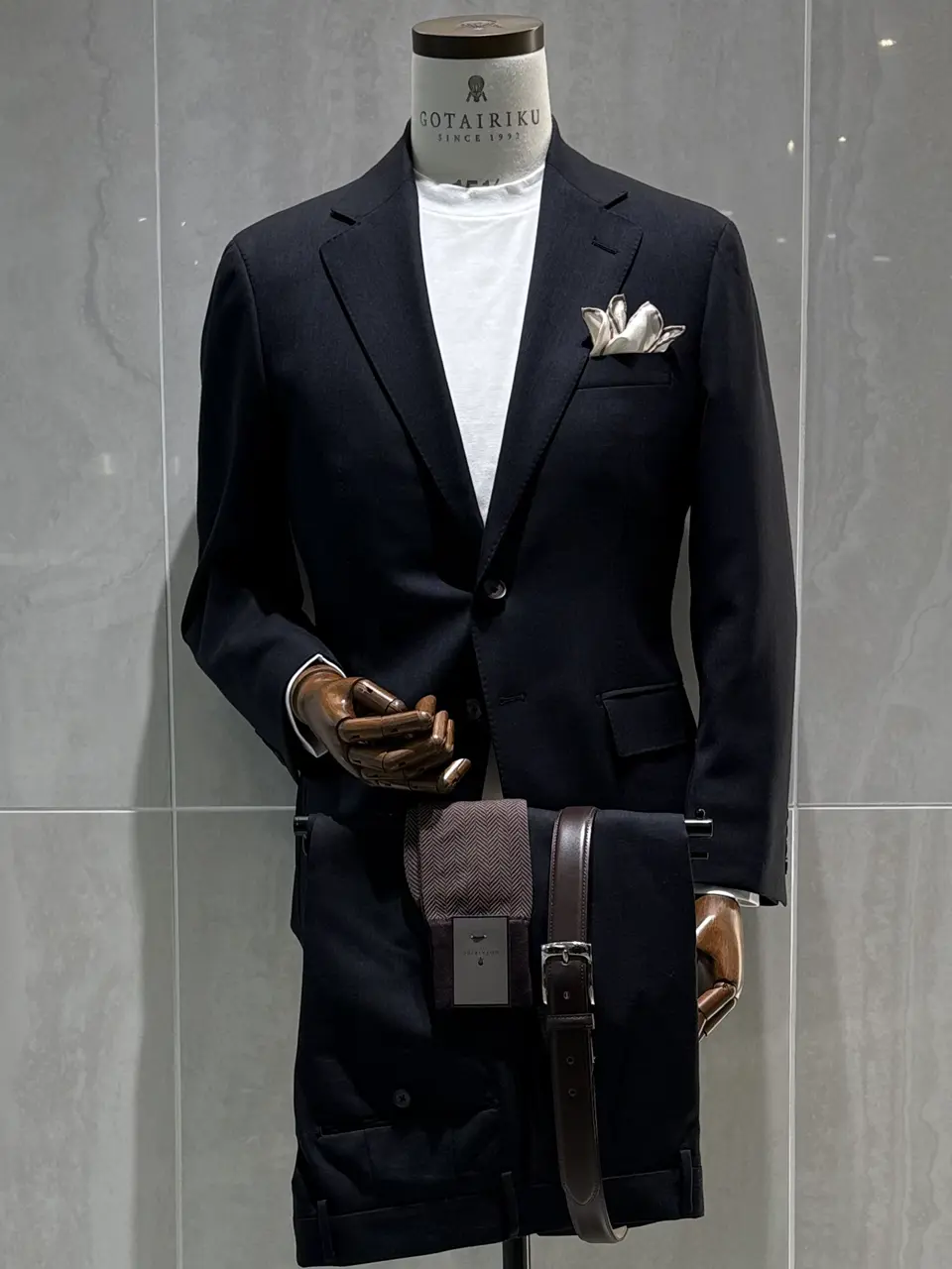 ONWARD CROSSET SELECT 舘下 コーディネート画像