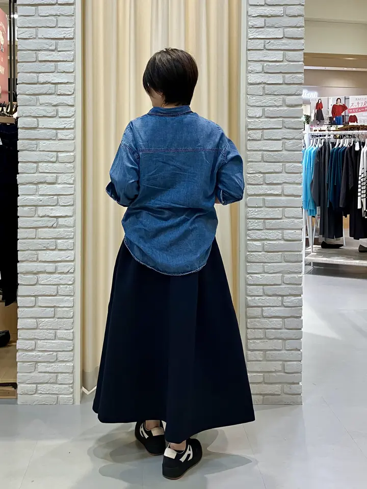 ONWARD CROSSET SELECT Tomi コーディネート画像