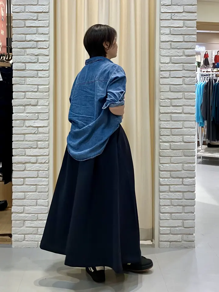 ONWARD CROSSET SELECT Tomi コーディネート画像