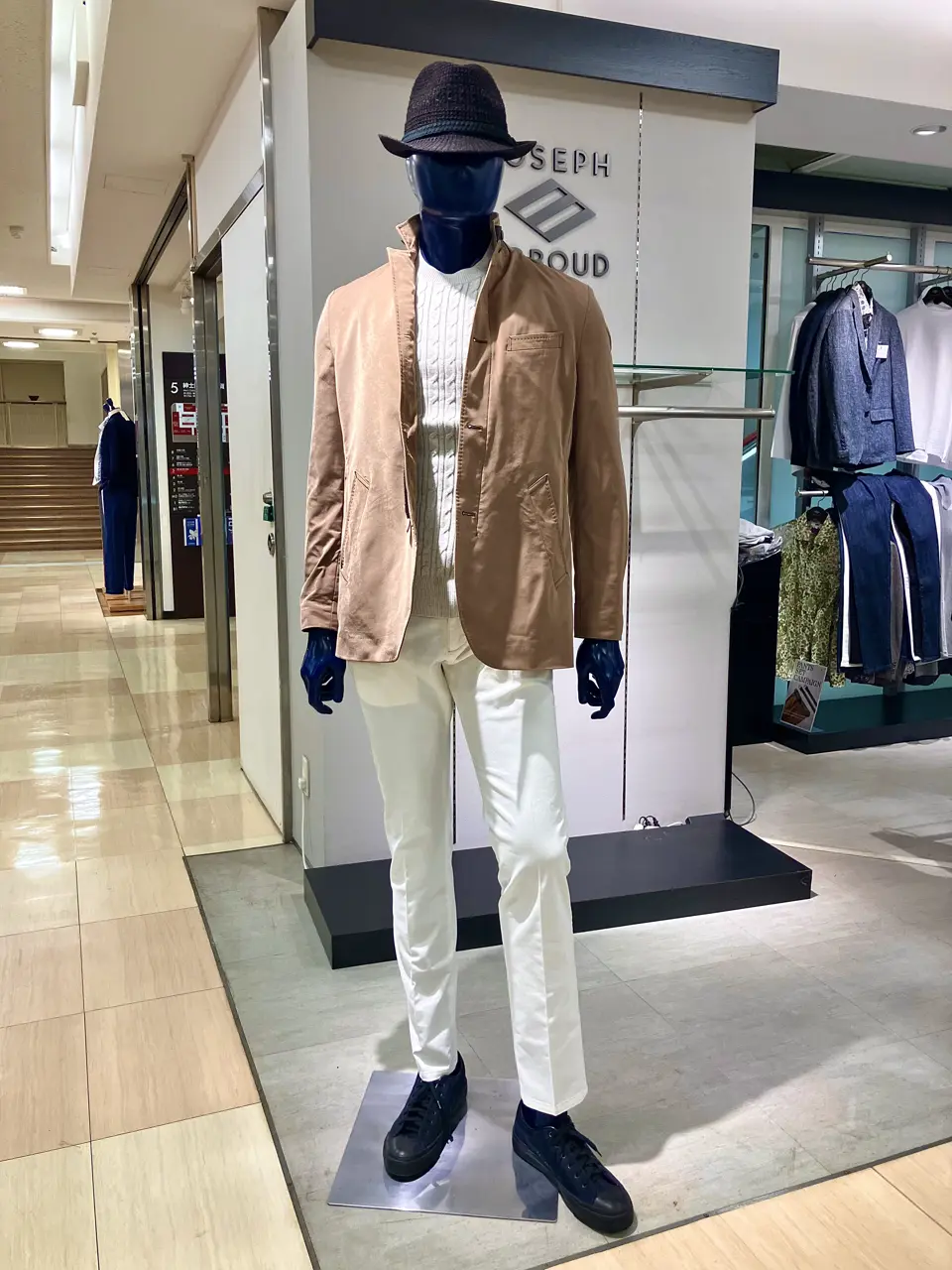 ONWARD CROSSET SELECT 斉藤 コーディネート画像