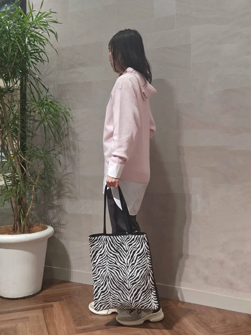 ONWARD CROSSET SELECT 浅岡 コーディネート画像