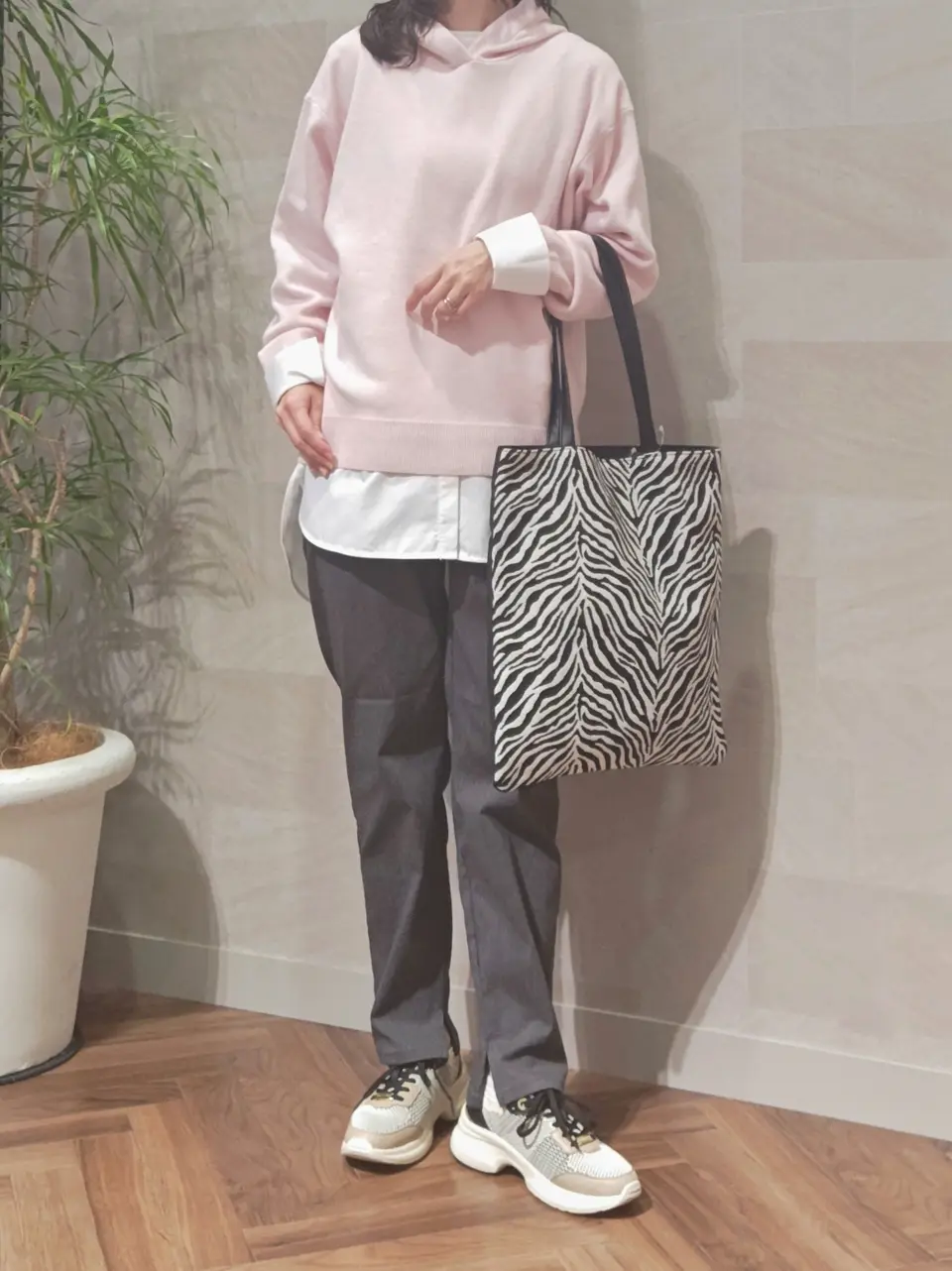 ONWARD CROSSET SELECT 浅岡 コーディネート画像