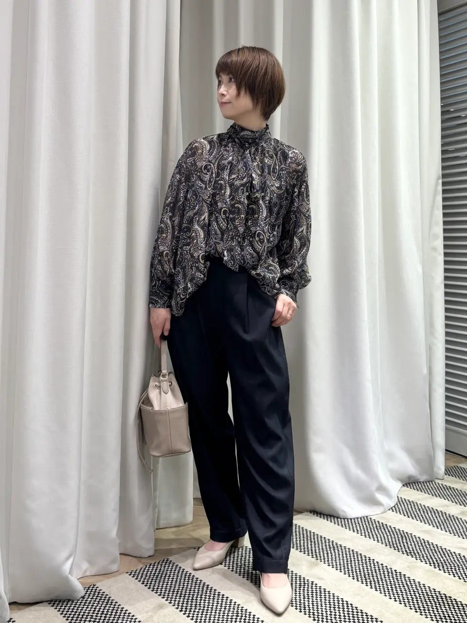 自由区最新作！ジオメトリックジャガードブラウス 自由区最新作！ジオメトリックジャガードブラウス ジオ