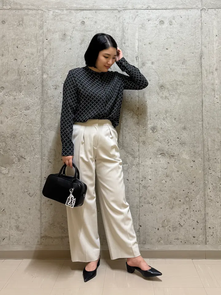 ONWARD CROSSET SELECT 吉田 コーディネート画像