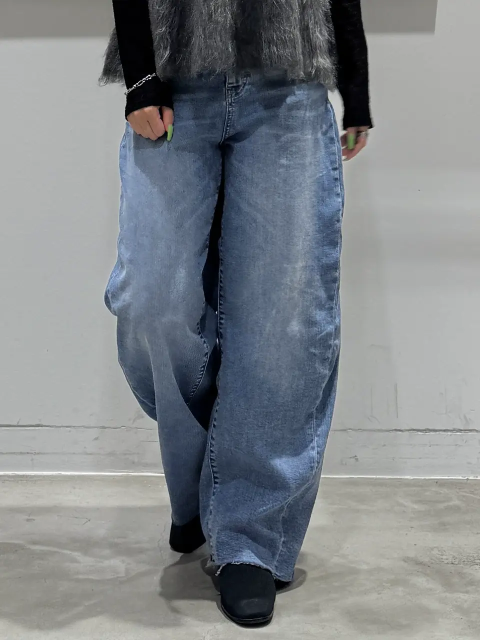 ONWARD CROSSET SELECT 石井 コーディネート画像