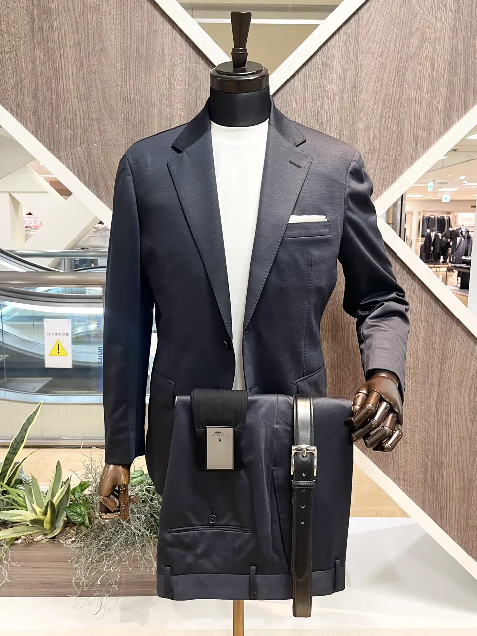 ONWARD CROSSET SELECT 小管 コーディネート画像