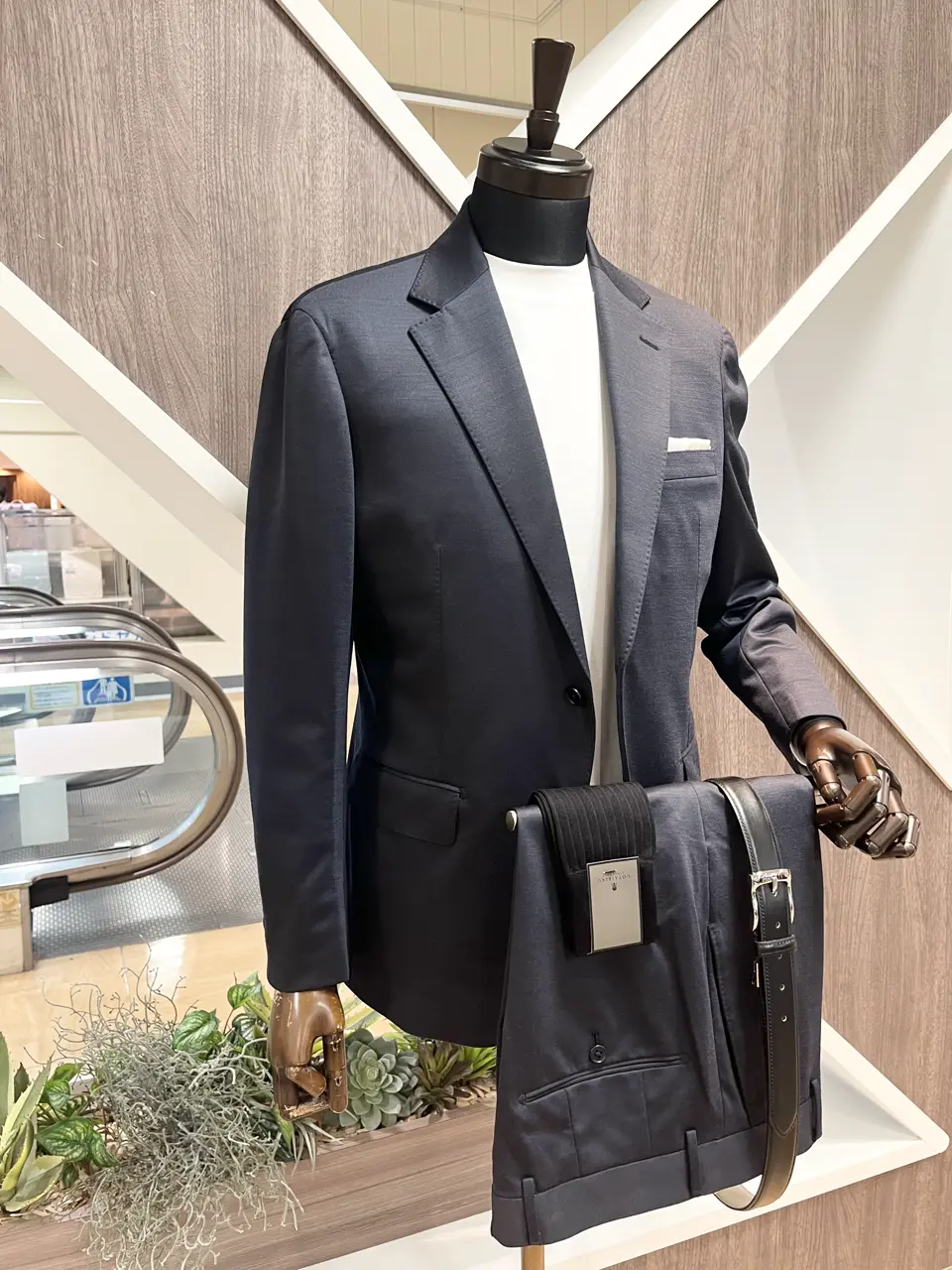 ONWARD CROSSET SELECT 小管 コーディネート画像