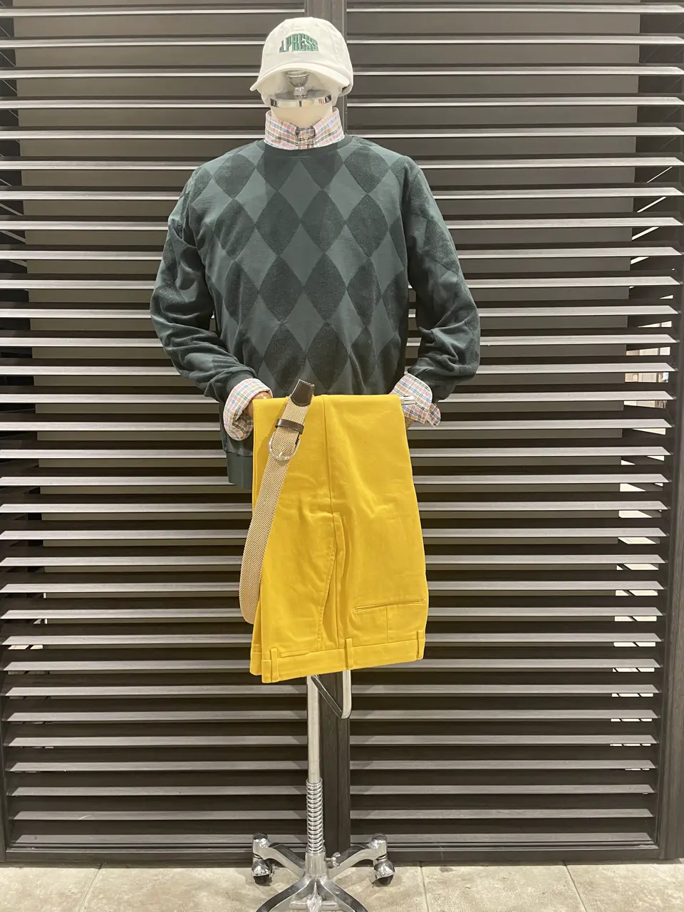 ONWARD CROSSET SELECT 鎌田悠希 コーディネート画像