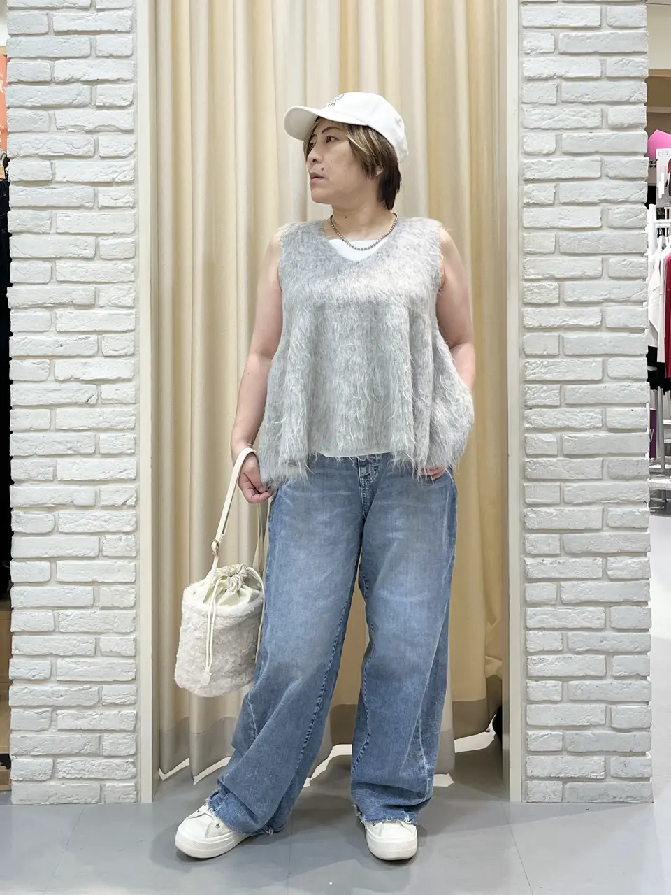 ONWARD CROSSET SELECT 吉田 コーディネート画像