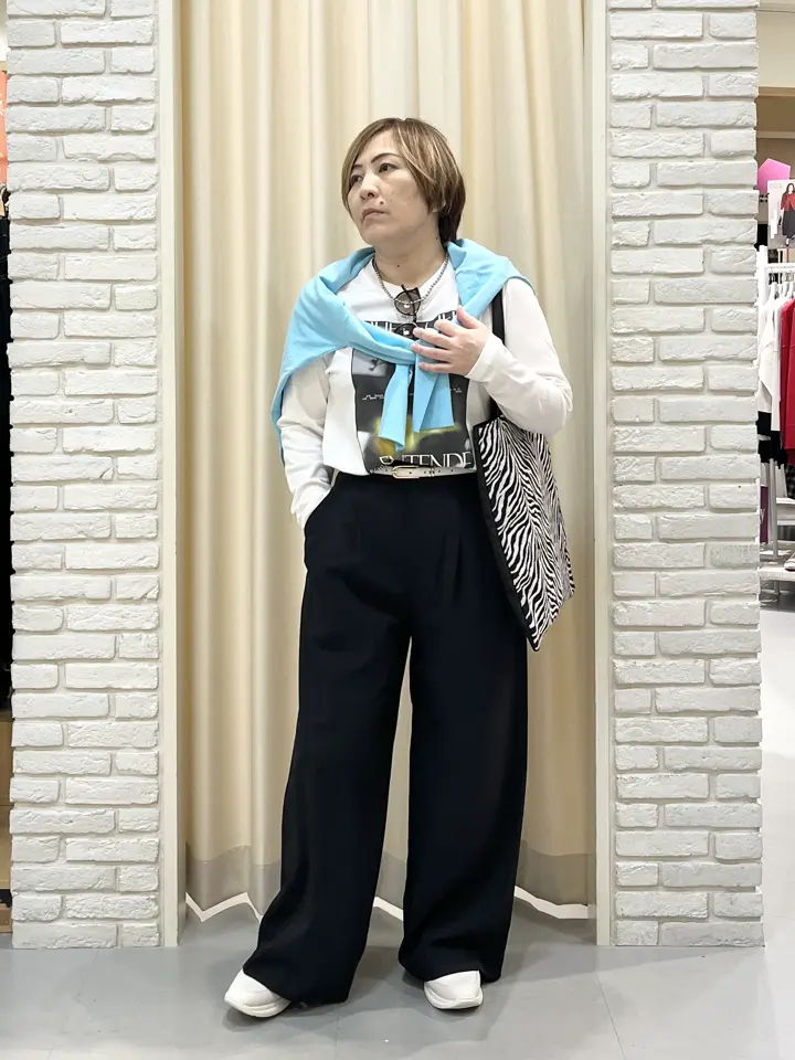 ONWARD CROSSET SELECT 吉田 コーディネート画像