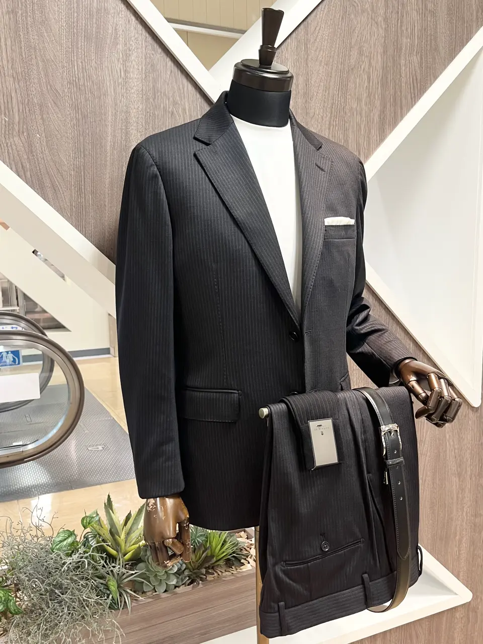 ONWARD CROSSET SELECT 小管 コーディネート画像