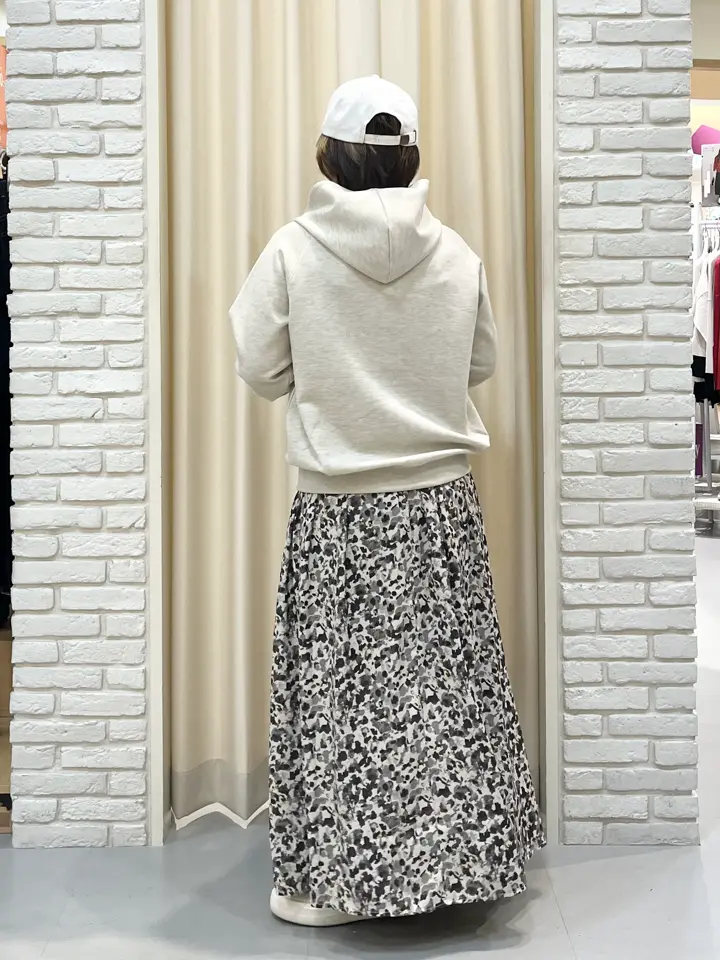 ONWARD CROSSET SELECT 吉田 コーディネート画像