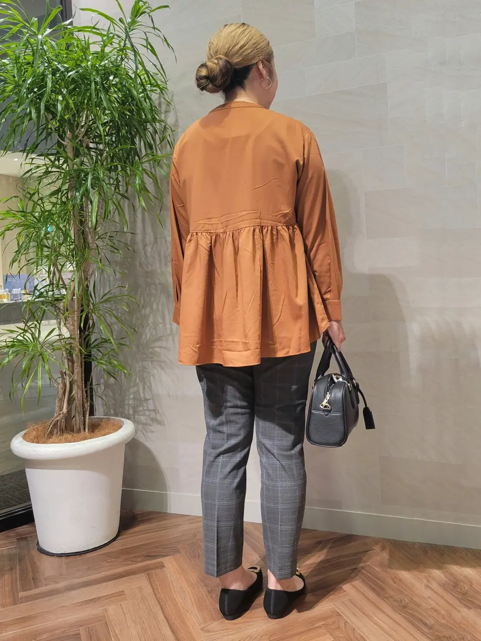 ONWARD CROSSET SELECT 西村 コーディネート画像