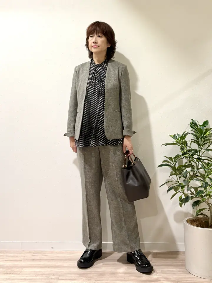 ONWARD CROSSET SELECT 照木 コーディネート画像