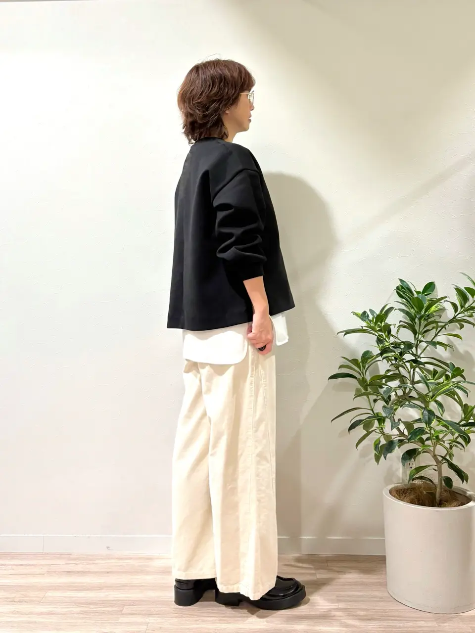 ONWARD CROSSET SELECT 照木 コーディネート画像