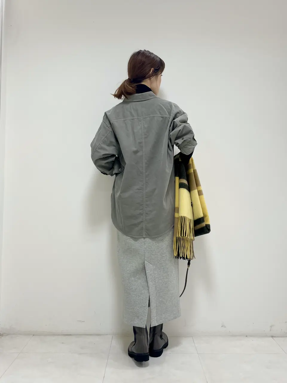 ONWARD CROSSET SELECT 岡田 コーディネート画像