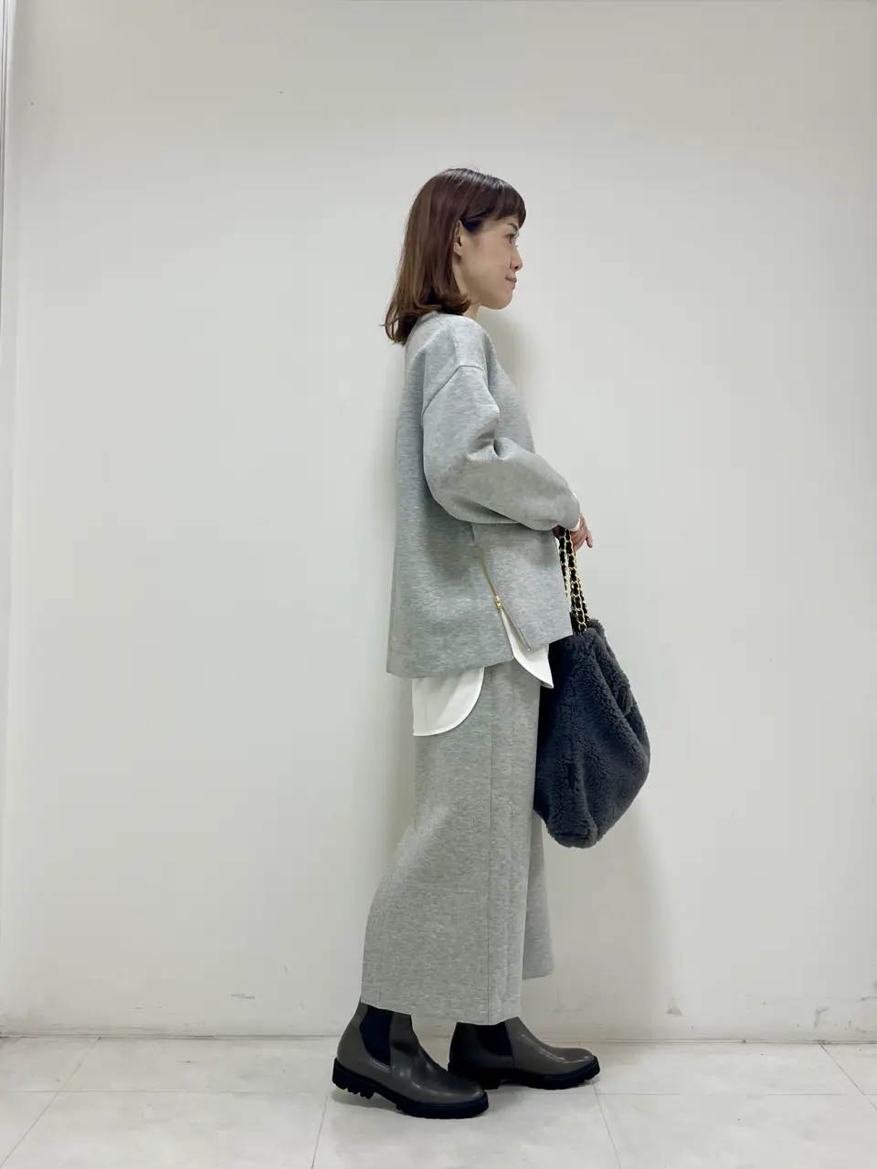 ONWARD CROSSET SELECT 岡田 コーディネート画像