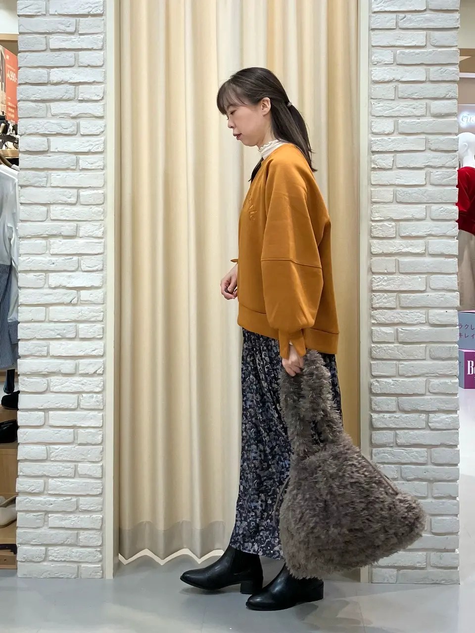 ONWARD CROSSET SELECT 檀 コーディネート画像