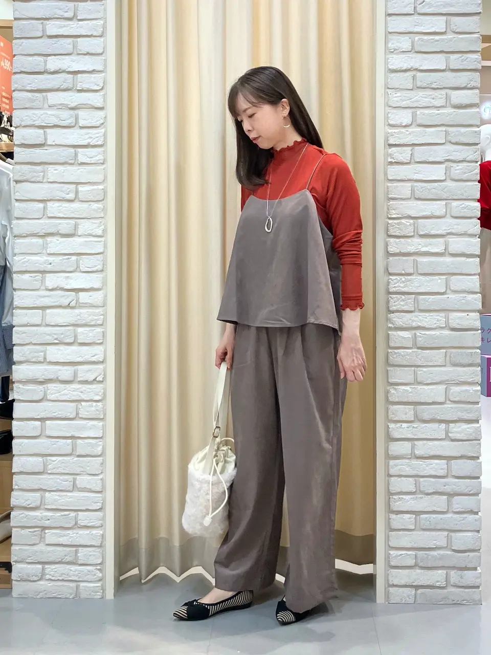 ONWARD CROSSET SELECT 檀 コーディネート画像