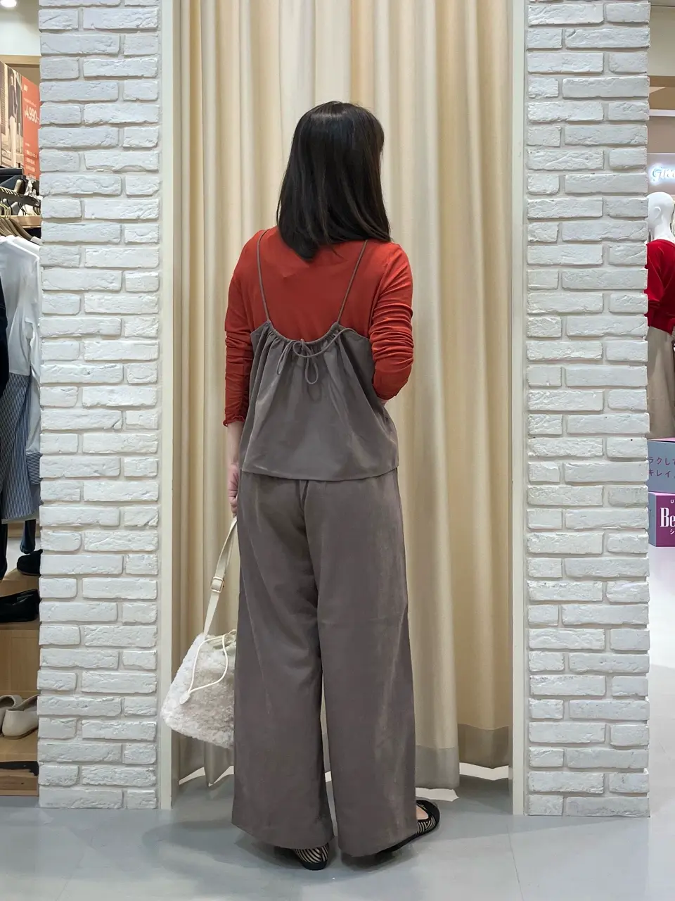 ONWARD CROSSET SELECT 檀 コーディネート画像