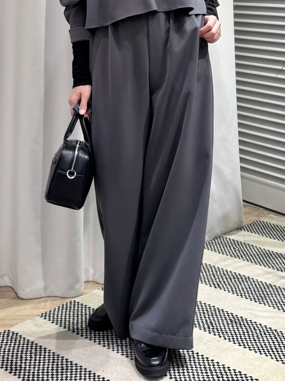 ONWARD CROSSET SELECT KURIYAMA コーディネート画像