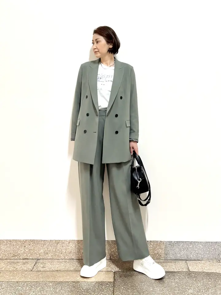 ONWARD CROSSET SELECT スタッフ コーディネート画像