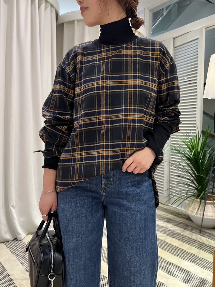 ONWARD CROSSET SELECT 伊藤 コーディネート画像