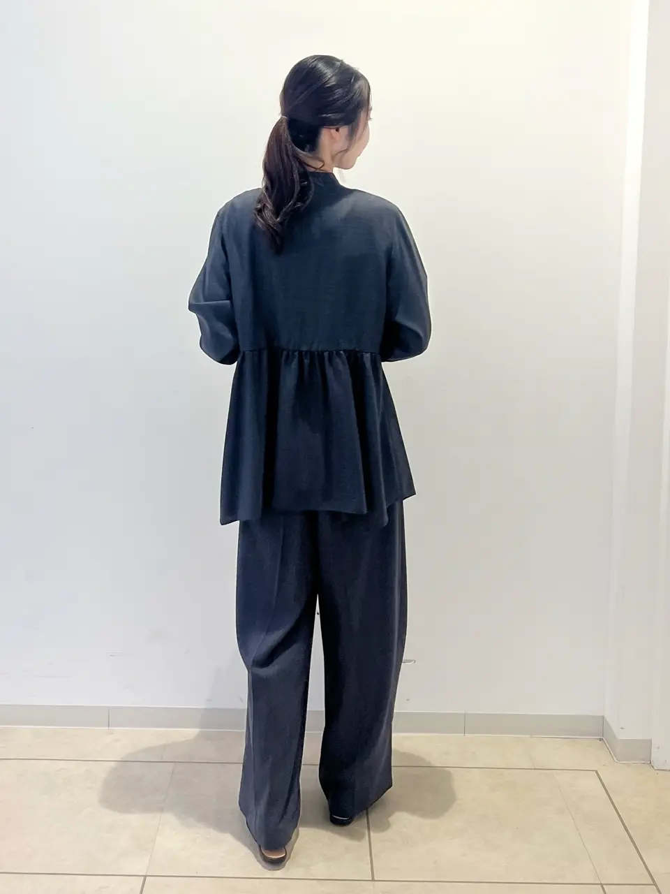 ONWARD CROSSET SELECT 内田 コーディネート画像