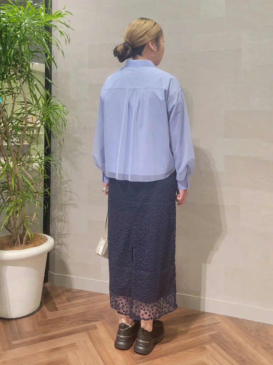 ONWARD CROSSET SELECT 西村 コーディネート画像