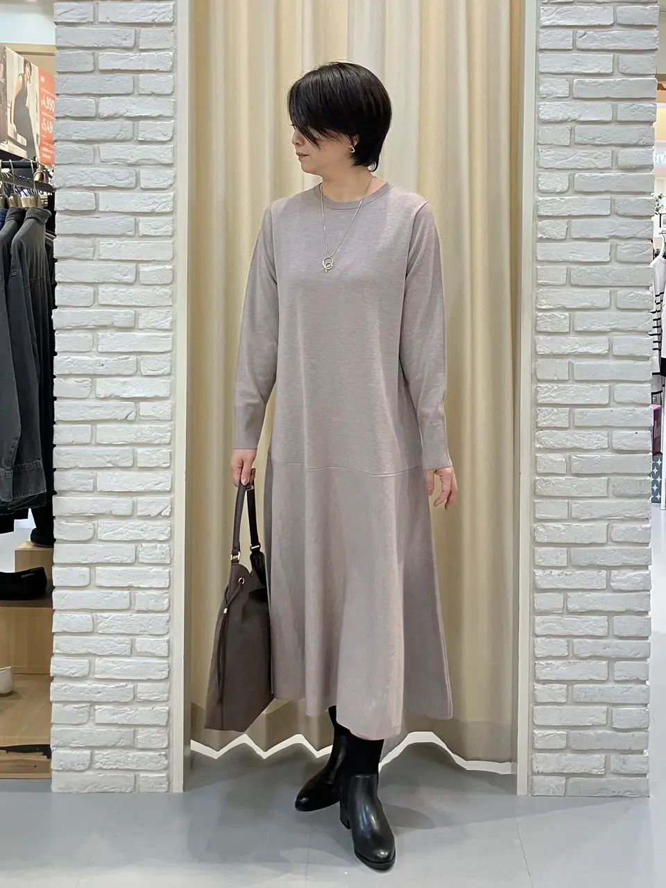 ONWARD CROSSET SELECT Tomi コーディネート画像