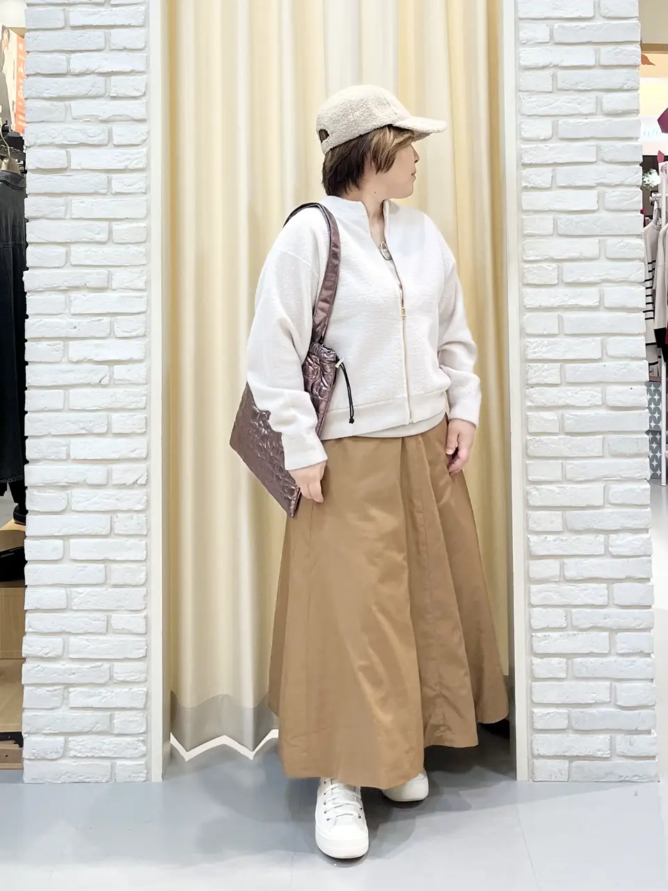 ONWARD CROSSET SELECT 吉田 コーディネート画像