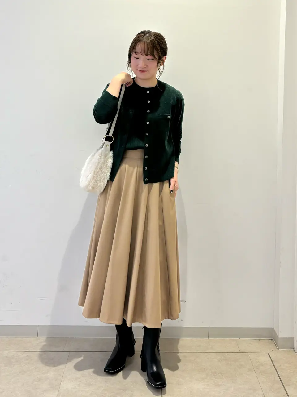 ONWARD CROSSET SELECT 石井 コーディネート画像