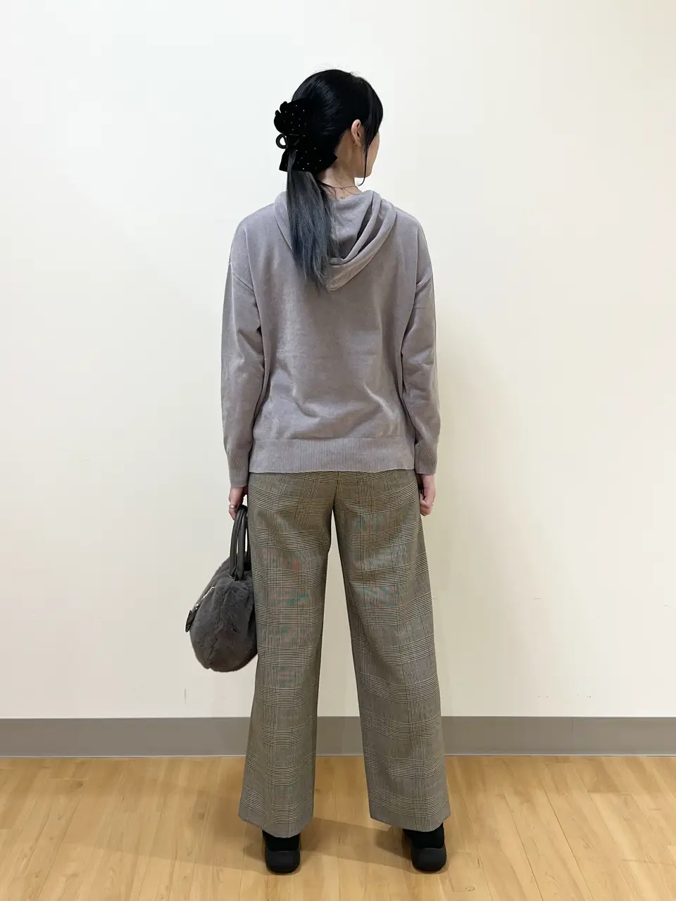 ONWARD CROSSET SELECT Aina コーディネート画像