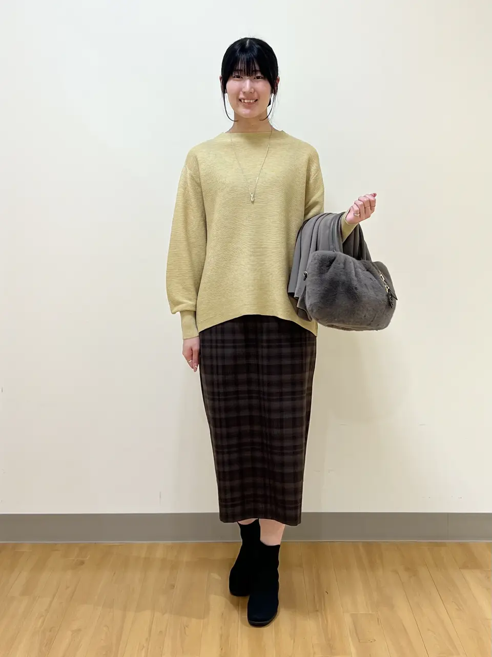 ONWARD CROSSET SELECT Aina コーディネート画像