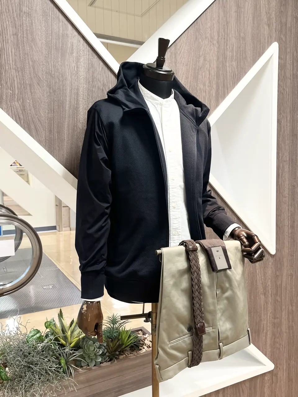 ONWARD CROSSET SELECT 小管 コーディネート画像